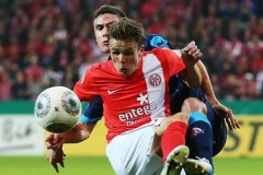 巴萨再迎喜讯，弗里克67战50胜创纪录，西甲争冠格局或将重写